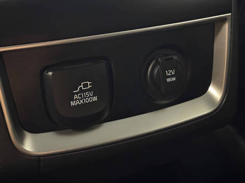 2025 Kia Carnival SX