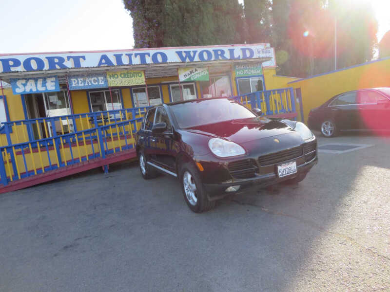 2004 Porsche Cayenne Tiptronic