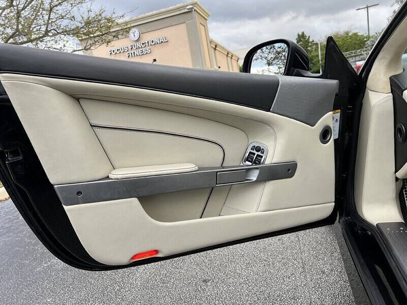 2014 Aston Martin DB9 25