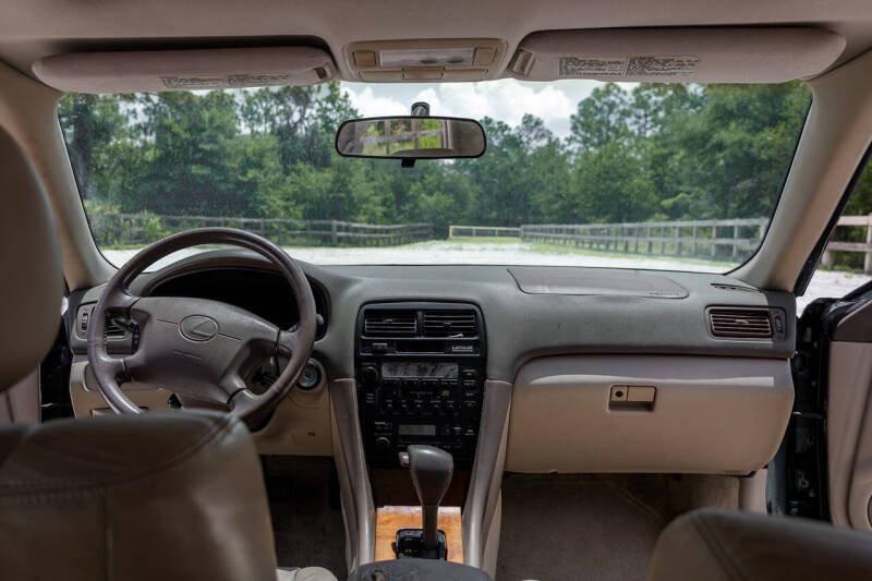 1997 Lexus ES 300