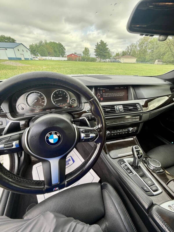 2016 BMW 5 Series 528i