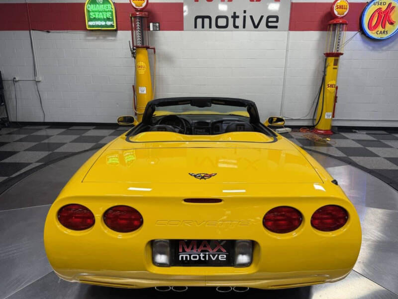 2004 Chevrolet Corvette