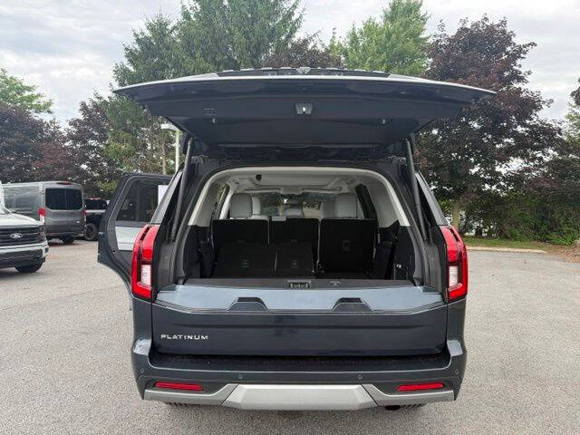 2025 Ford Expedition Platinum