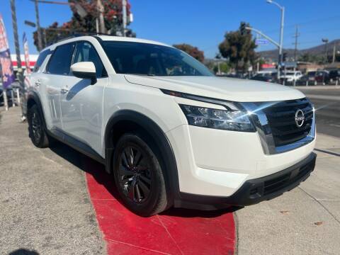 2022 Nissan Pathfinder for sale at Auto Max of Ventura in Ventura CA