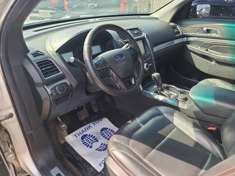 2016 Ford Explorer Sport