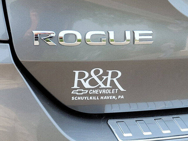 2020 Nissan Rogue SV