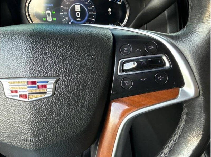 2019 Cadillac Escalade Luxury