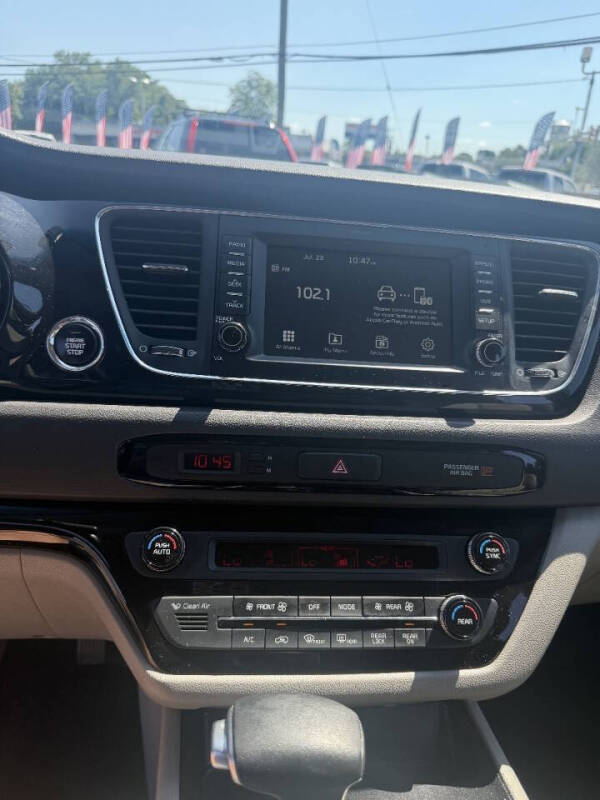 2017 Kia Sedona EX