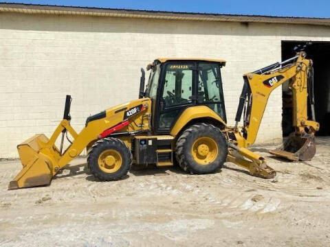 2018 Caterpillar 420F2
