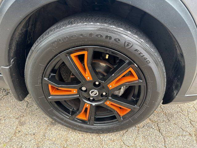 2019 Nissan Kicks SR