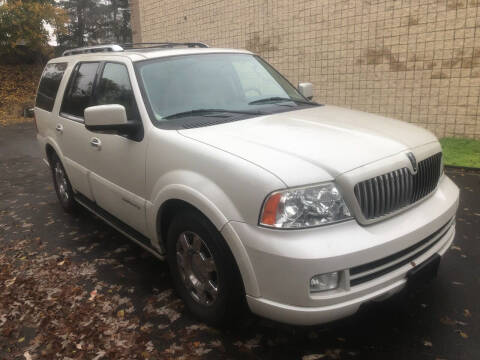 2005 Lincoln Navigator for sale at KOB Auto SALES in Hatfield PA