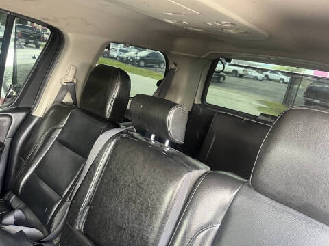 2013 Nissan Armada
