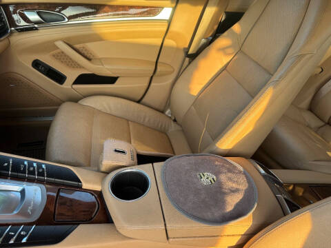 2012 Porsche Panamera