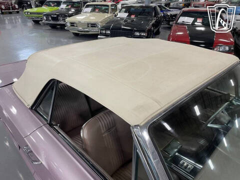 1964 Ford Thunderbird