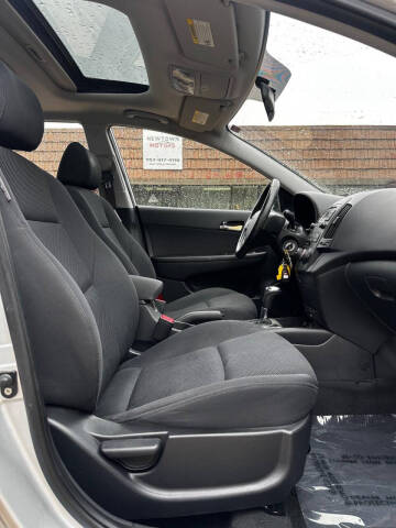 2010 Hyundai Elantra Touring GLS