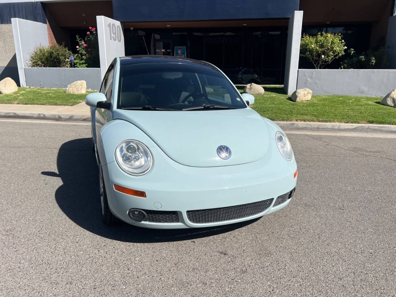 2010 Volkswagen New Beetle for sale at ZRV AUTO INC in Brea, CA