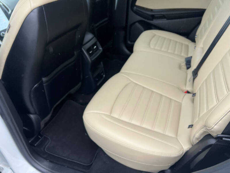 2023 Ford Edge SEL