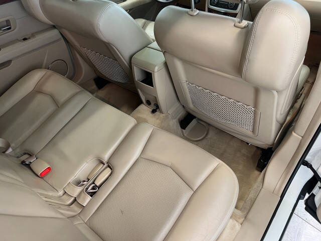 2008 Cadillac SRX V8
