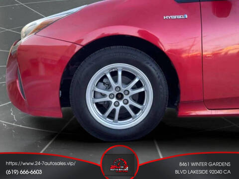 2017 Toyota Prius Two