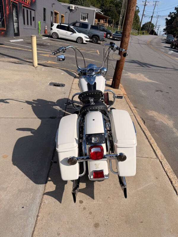 2014 Harley-Davidson Heritage Softail Classic FLSTC