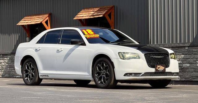 2018 Chrysler 300 S