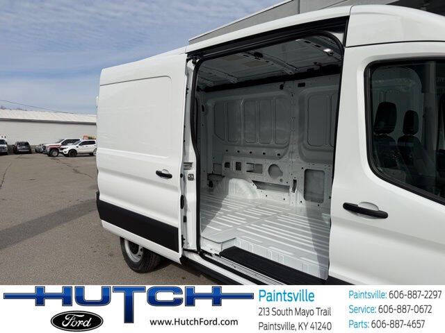 2026 Ford Transit 250