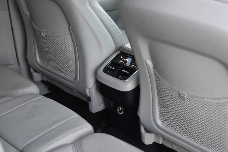 2017 Volvo XC90 T6 Inscription