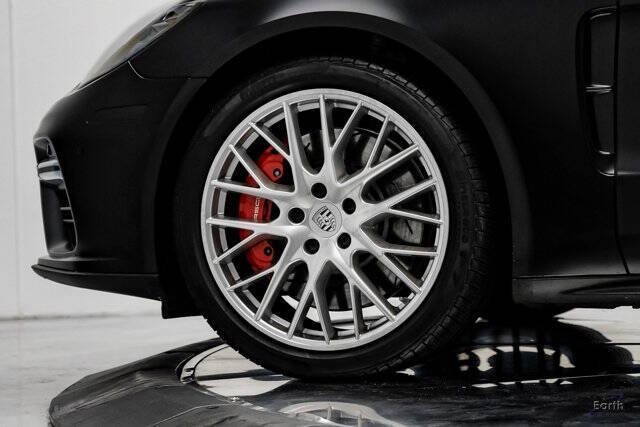 2018 Porsche Panamera Turbo Sport Turismo