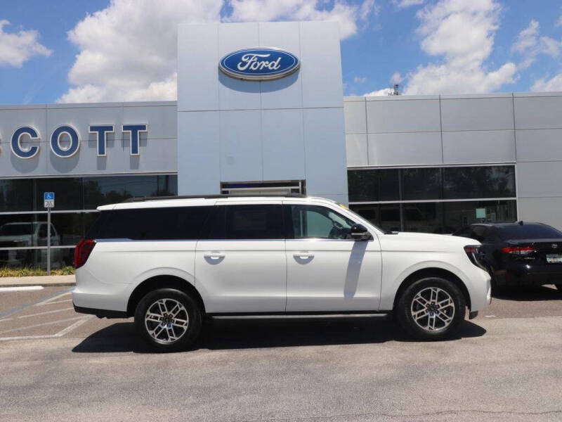 2026 Ford Expedition MAX Active