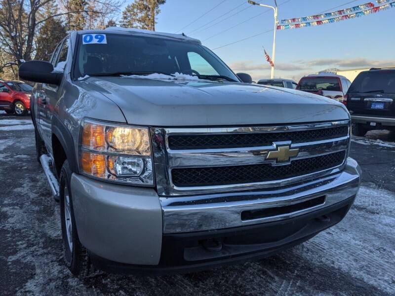2009 Chevrolet Silverado 1500 for sale at GREAT DEALS ON WHEELS in Michigan City IN