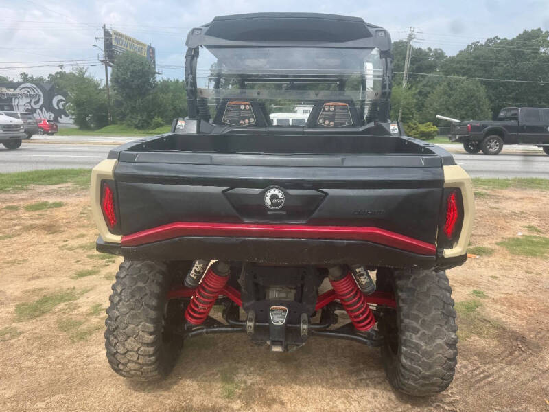 2024 Can-Am Commander