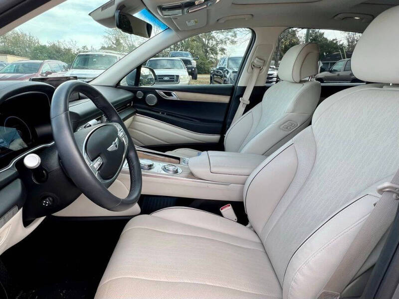 2023 Genesis GV80 2.5T