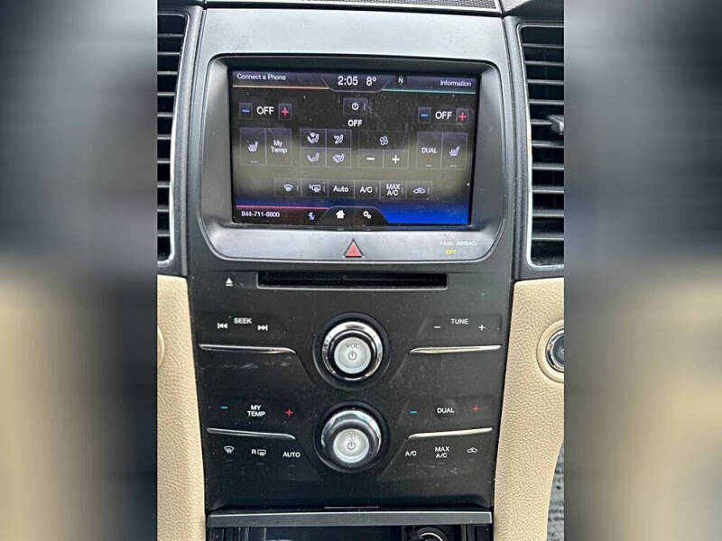 2013 Ford Taurus SEL