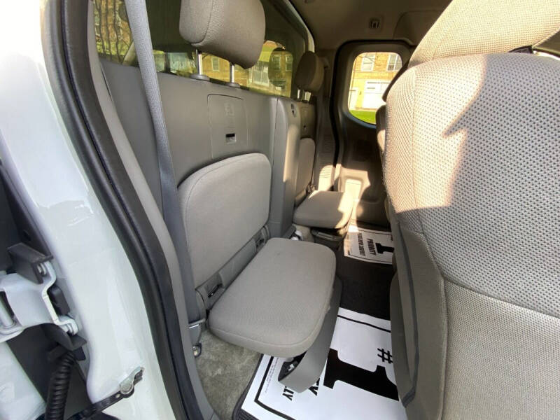 2017 Nissan Frontier S