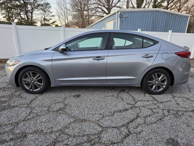 2017 Hyundai Elantra