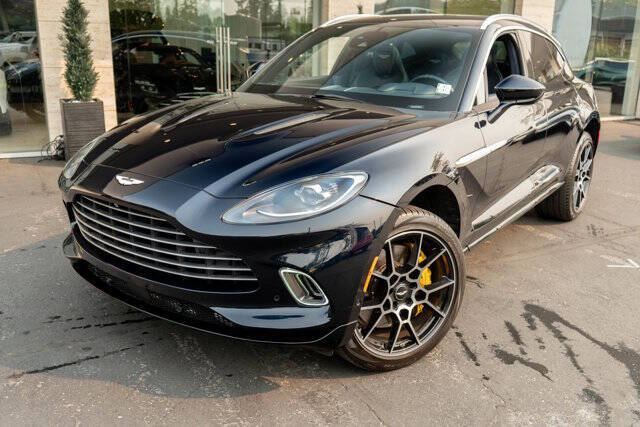 2021 Aston Martin DBX 52