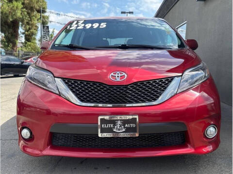 2017 Toyota Sienna SE Premium 8-Passenger