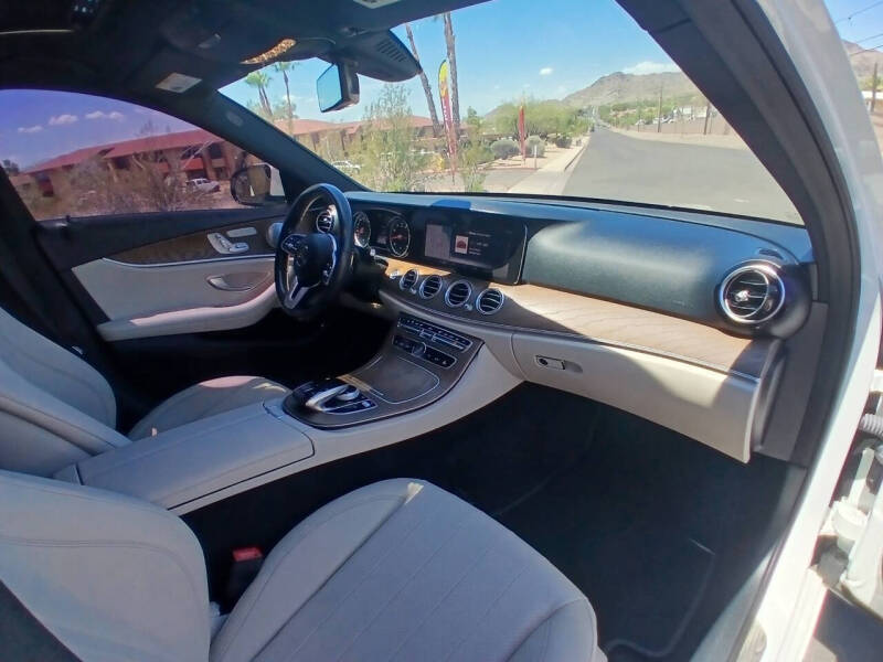 2019 Mercedes-Benz E-Class E 300