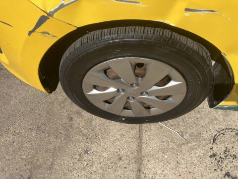 2018 Kia Rio 5-Door LX