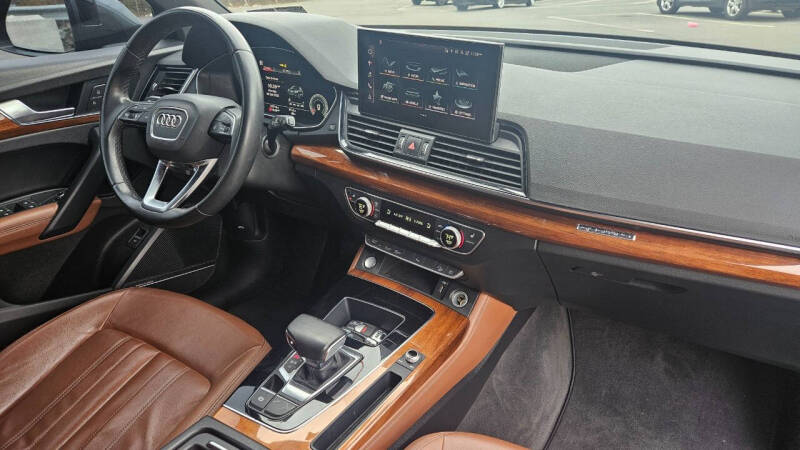 2022 Audi Q5 quattro S line Prem Plus 45 TFSI