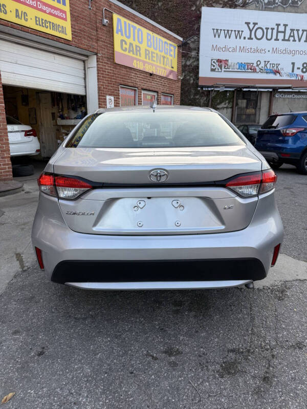 2021 Toyota Corolla LE