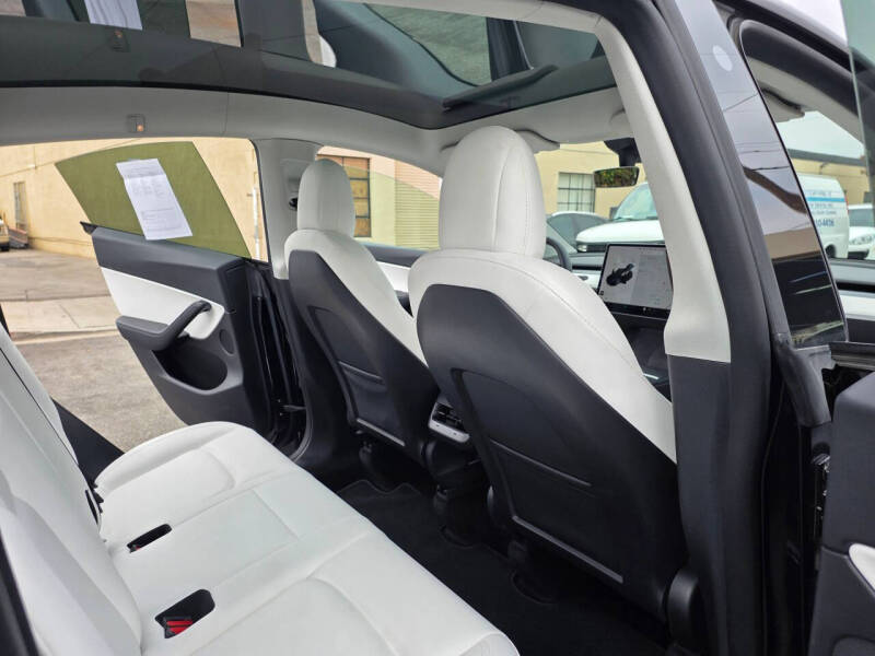 2022 Tesla Model Y Long Range