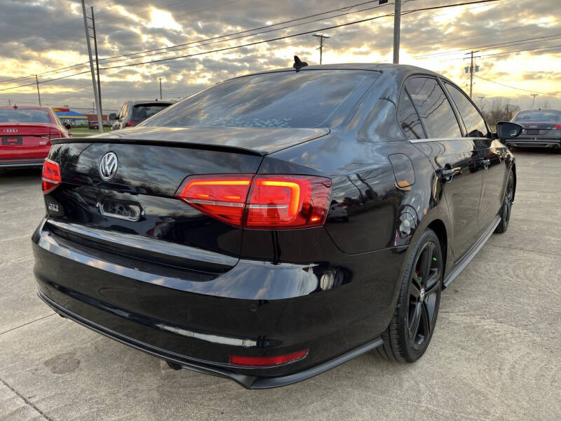 2017 Volkswagen Jetta 2.0T GLI
