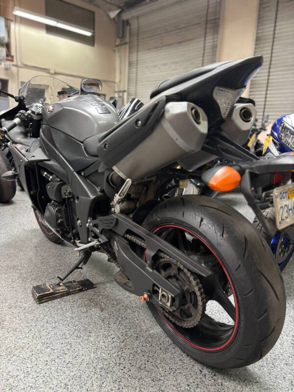 2013 Yamaha YZF-R1