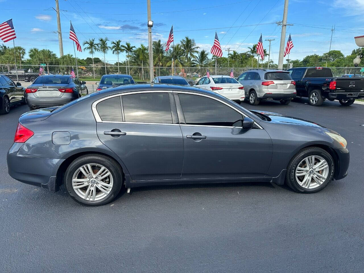 2012 INFINITI G37 Sedan - $8,999