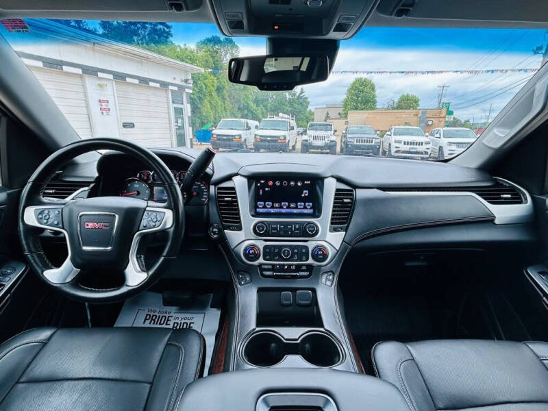 2016 GMC Yukon XL SLT