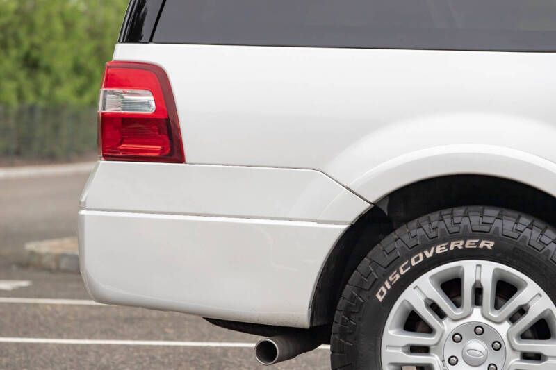 2012 Ford Expedition EL Limited