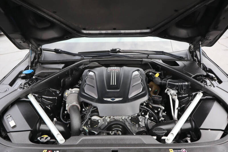 2019 Genesis G90