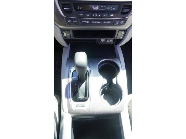 Black 2019 Honda Pilot EX-L EX-L 4dr SUV 29