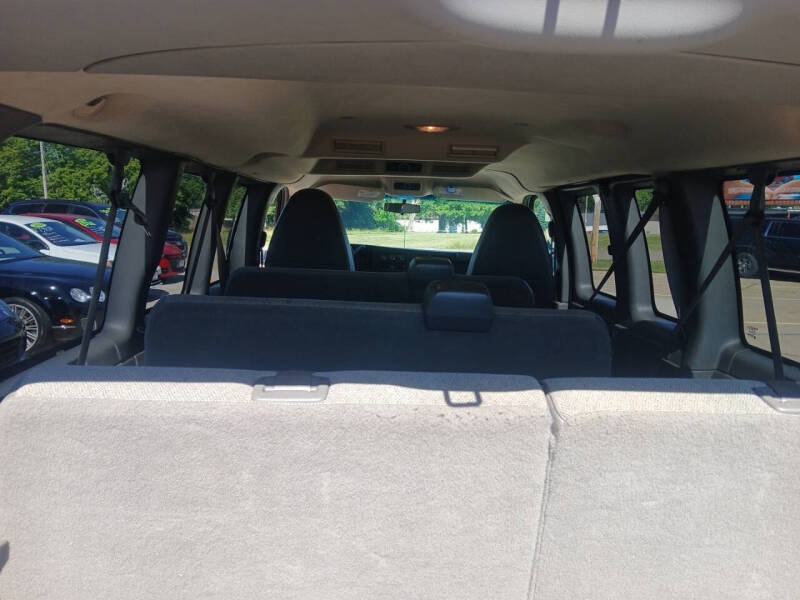 2010 Chevrolet Express LT 2500